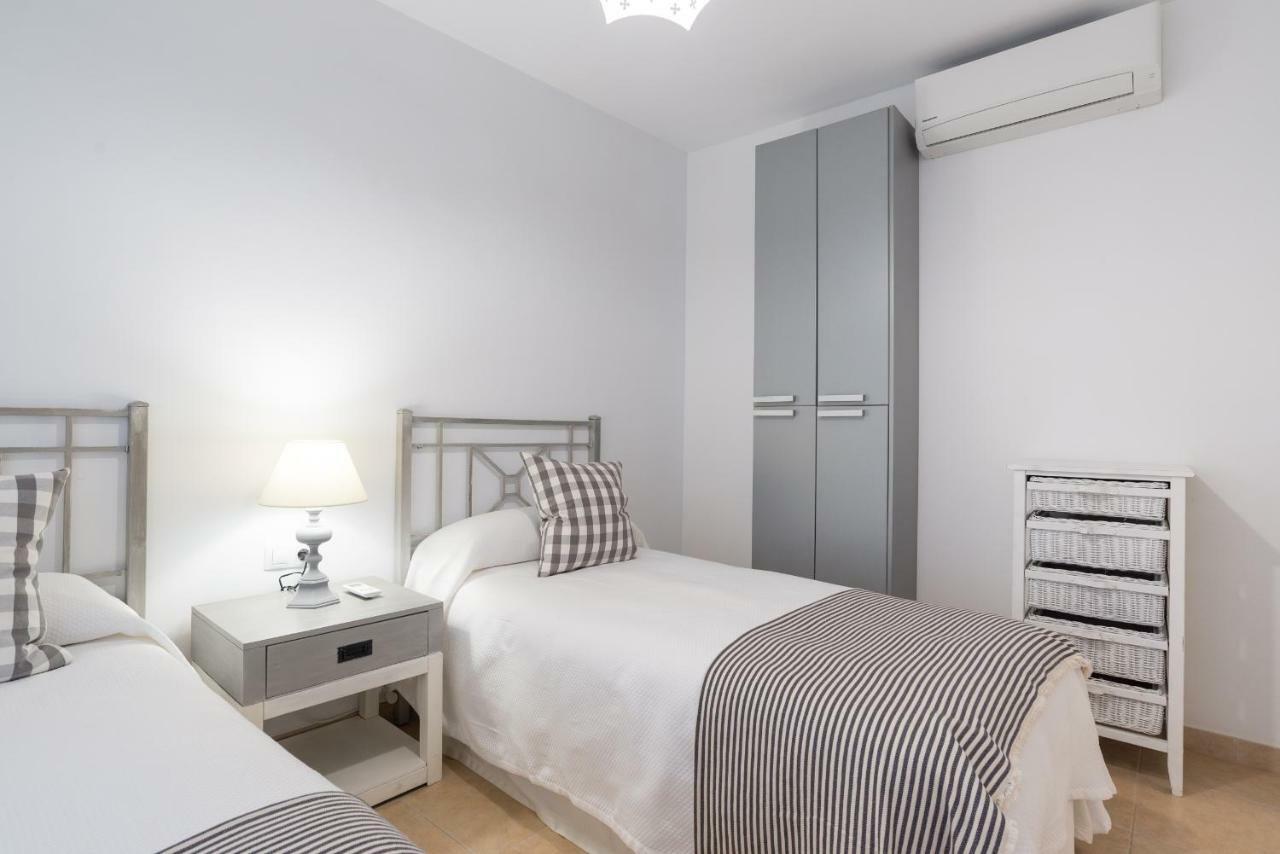 Apartamento Con Encanto En Primera Linea De Playa مالقة المظهر الخارجي الصورة